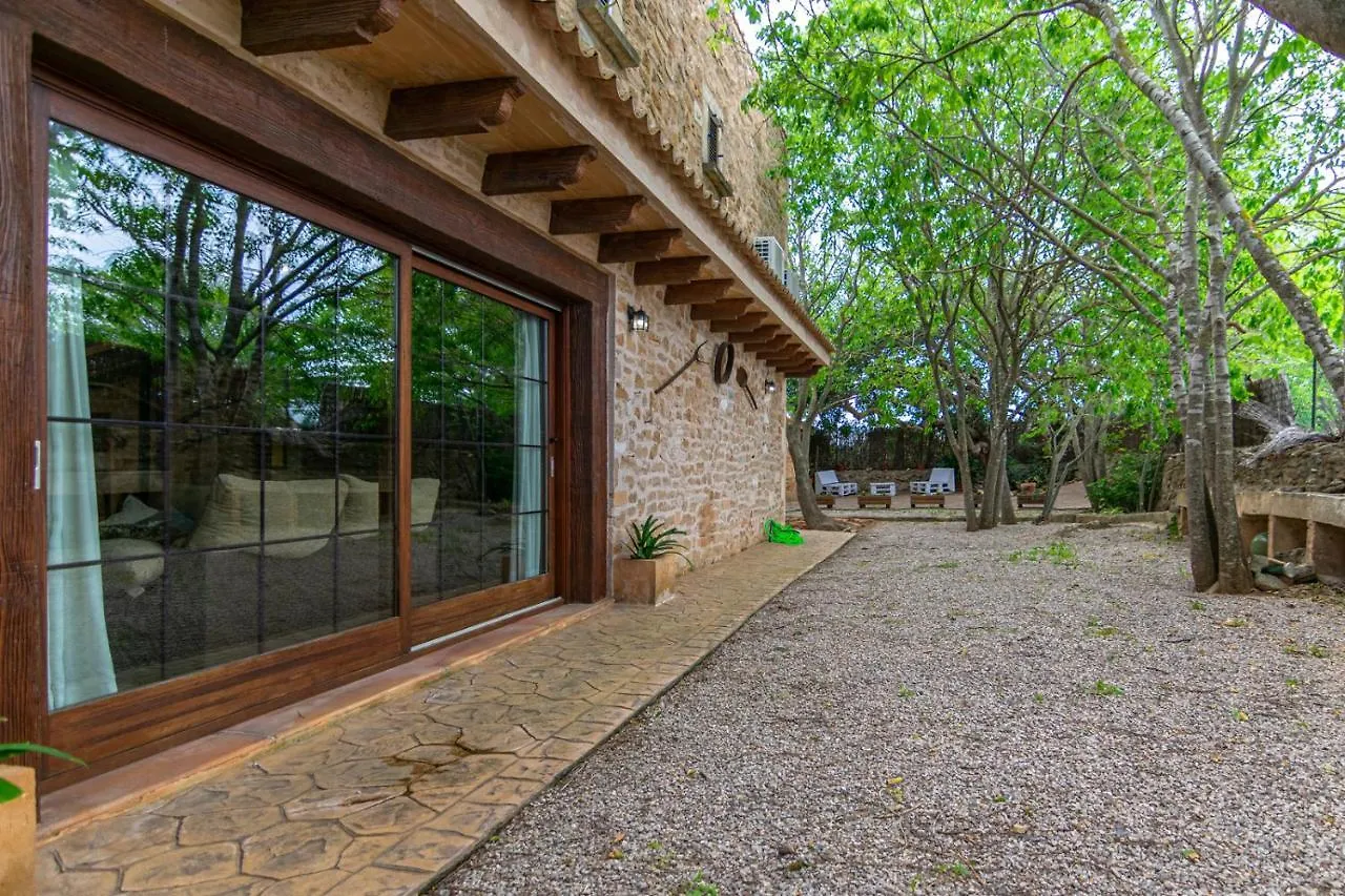 Casa Con Piscina A 1 Km Del Mar Y Del Pueblo Villa Alcudia  Spain