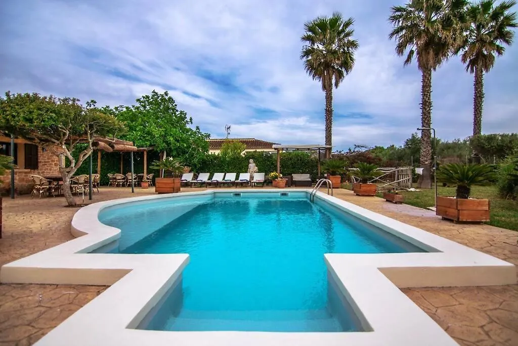 Casa Con Piscina A 1 Km Del Mar Y Del Pueblo Villa Alcudia  Alcudia (Mallorca)